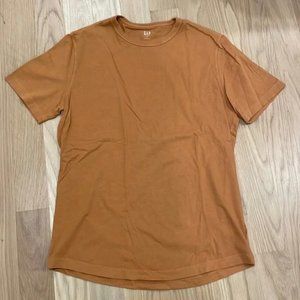 Gap Curved Hem T-Shirt